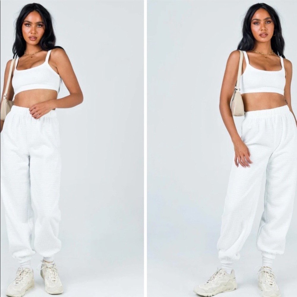 Princess Polly NWT Arabella joggers color white